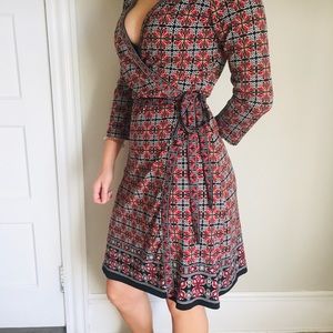 Max studio wrap dress